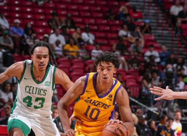 爱体育官网-湖人再造一个里夫斯？20岁新星增重16磅闪耀夏联